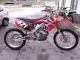 Honda CRF 250 Modell 2010, Hobbyfahrzeug von meinem Mechaniker, Motor wurde komplett &Uuml;berhohlt, (Pleul,Kolben,Haubtlager,Einlassventile,)270mm Oversize Bremsscheibe vorne,TwinWall Lenker,H-ONE Klapphebel,Dekor neu,usw.,